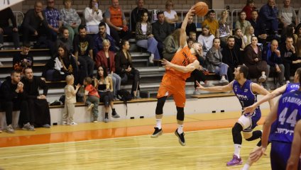 «Темп-СУМЗ» уверенно обыграл «Югру»