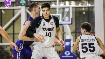 "Тамбов" в напряженном матче уступает дома