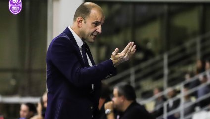 "Тамбов" в напряженном матче уступает дома