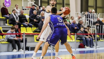 "Тамбов" в напряженном матче уступает дома