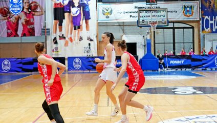 «Ростов-ЮФУ» снова сильнее «Юности»