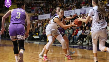 «Чеваката» при полных трибунах обыграла дома курское «Динамо-Фарм»