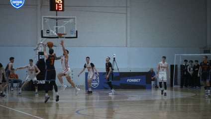 «Чебоксарские Ястребы» упустили победу в матче с «Десной»