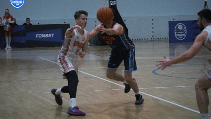 «Чебоксарские Ястребы» упустили победу в матче с «Десной»