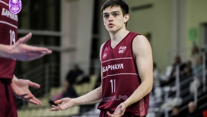 В упорное борьбе «Тамбов» побеждает «Барнаул»