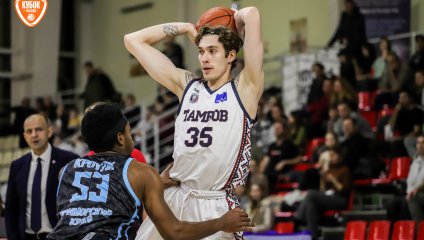 «Тамбов» терпит поражение от приморского «Динамо» 