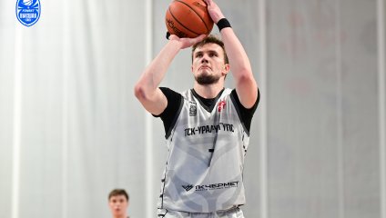 ТСК-УРАЛ-УрГУПС уступает «Металлургу-Челбаскету»