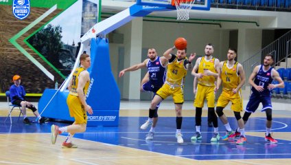 «Русичи» вырывают победу в первом матче четвертьфинала