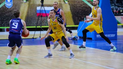 «Русичи» вырывают победу в первом матче четвертьфинала