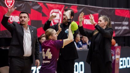  «НИКА-Лузалес» дома расправилась с «Надеждой»