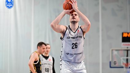 ТСК-Урал-УрГУПС уступает «Русичам» в первом домашнем матче