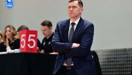 ТСК-Урал-УрГУПС уступает «Русичам» в первом домашнем матче