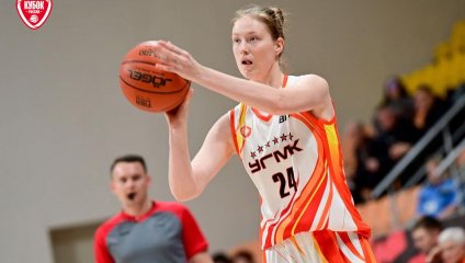 «Динамо» идёт дальше: сибирячки снова переиграли младших «лисиц» и вышли в четвертьфинал