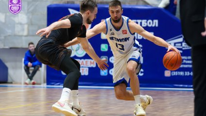 «Металлург» обыграл победителя регулярного чемпионата