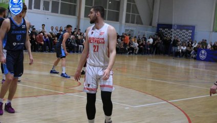 «Чебоксарские Ястребы» уступили «Динамо-2» в овертайме