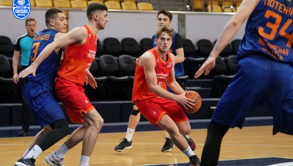 «Чебоксарские ястребы» обходят химчан во второй игре