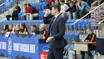 «Русичи» в равной борьбе добывают вторую победу