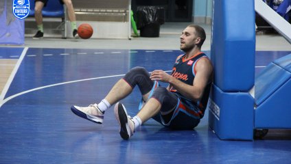 «Русичи» в равной борьбе добывают вторую победу