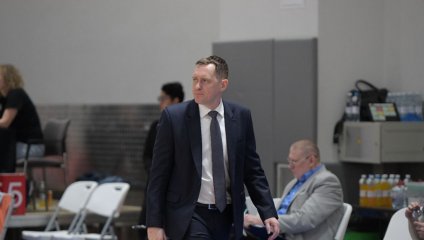 Первая победа для "Родников"