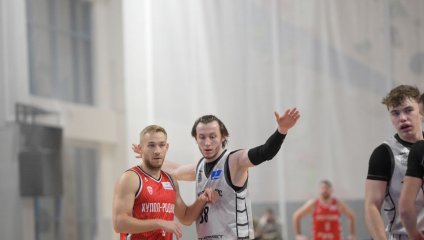 Первая победа для "Родников"