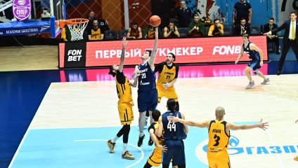 «Зенит»-2 уступил «Химкам» на домашнем паркете