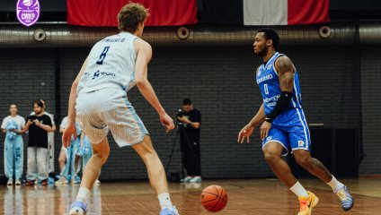 Лидер чемпионата побеждает в Ижевске