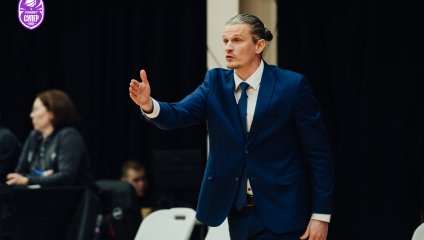 Лидер чемпионата побеждает в Ижевске