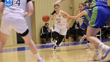 «Енисей-2» уступил «Нефтянику-Титану-2»