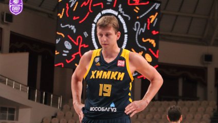 "Динамо" из Грозного побеждает "Химки" в драматической концовке