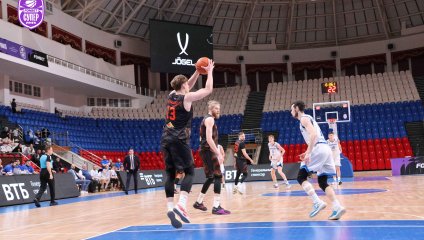 «Динамо» из Грозного одолело лидера чемпионата!