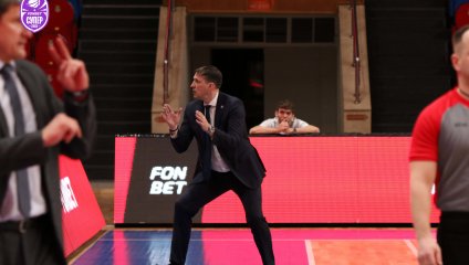 Грозненское "Динамо" побеждает триумфатора прошлого сезона