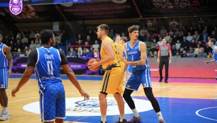 «Динамо» из Владивостока берёт верх над «БАРС-РГЭУ» в напряжённом поединке