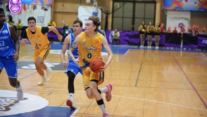 «Динамо» из Владивостока берёт верх над «БАРС-РГЭУ» в напряжённом поединке