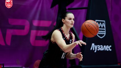 "НИКА-Лузалес" повела в 1/4 финала