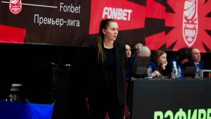 "НИКА-Лузалес" повела в 1/4 финала