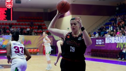 "НИКА-Лузалес" повела в 1/4 финала