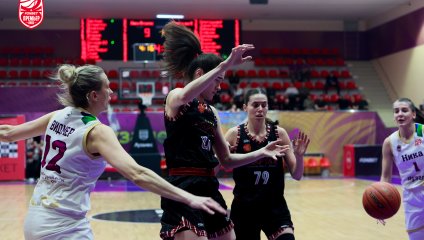 "НИКА-Лузалес" повела в 1/4 финала