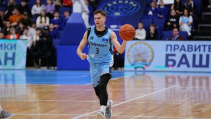 Уфимцы разгромили барнаульцев на родной площадке