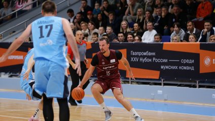 Уфимцы разгромили барнаульцев на родной площадке