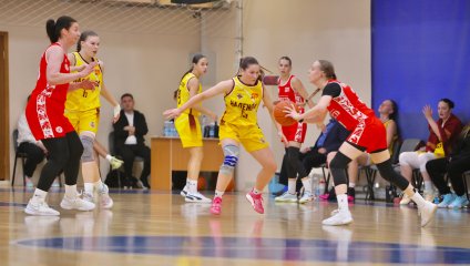 «Надежда-2» уступила «Юности»