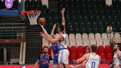 Грозненское «Динамо» оказалось сильнее «Новосибирска»