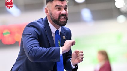 26 очков Шайны Пеллингтон помогли новосибирскому «Динамо» увезти из Омска победу