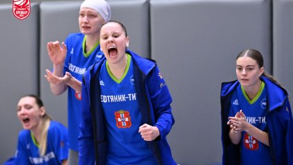 26 очков Шайны Пеллингтон помогли новосибирскому «Динамо» увезти из Омска победу