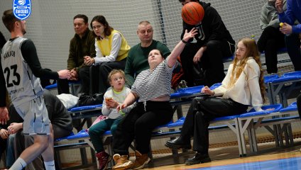 "ТСК-УРАЛ - УрГУПС" уступил уфимскому "Динамо" только в последней четверти