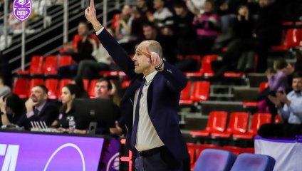 «Тамбов» побеждает «Химки» на родном паркете