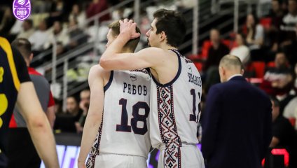 «Тамбов» побеждает «Химки» на родном паркете