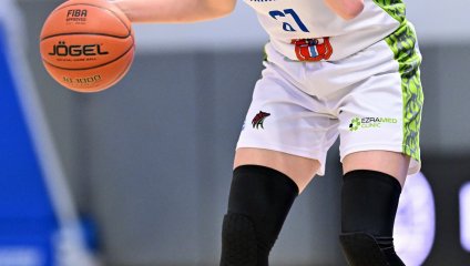 «Спартак» одерживает в Омске первую победу в новом сезоне