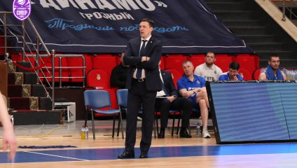 Грозненское "Динамо" одерживает шестую победу подряд 