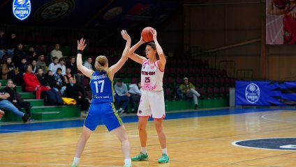 "Нефтяник-Титан-2" берёт реванш у "пантер"