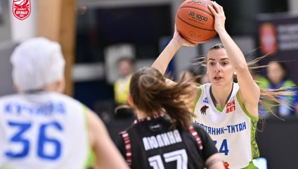 «Спарта энд К» побеждает в Омске